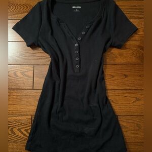 NWOT Hollister Black Ribbed Henley Top